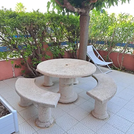 T2 De 32m2 Apartment *