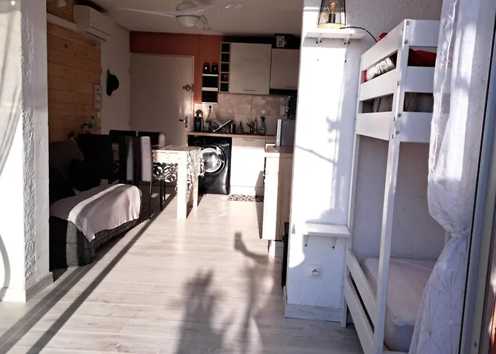 Apartmán T2 De 32m2 *